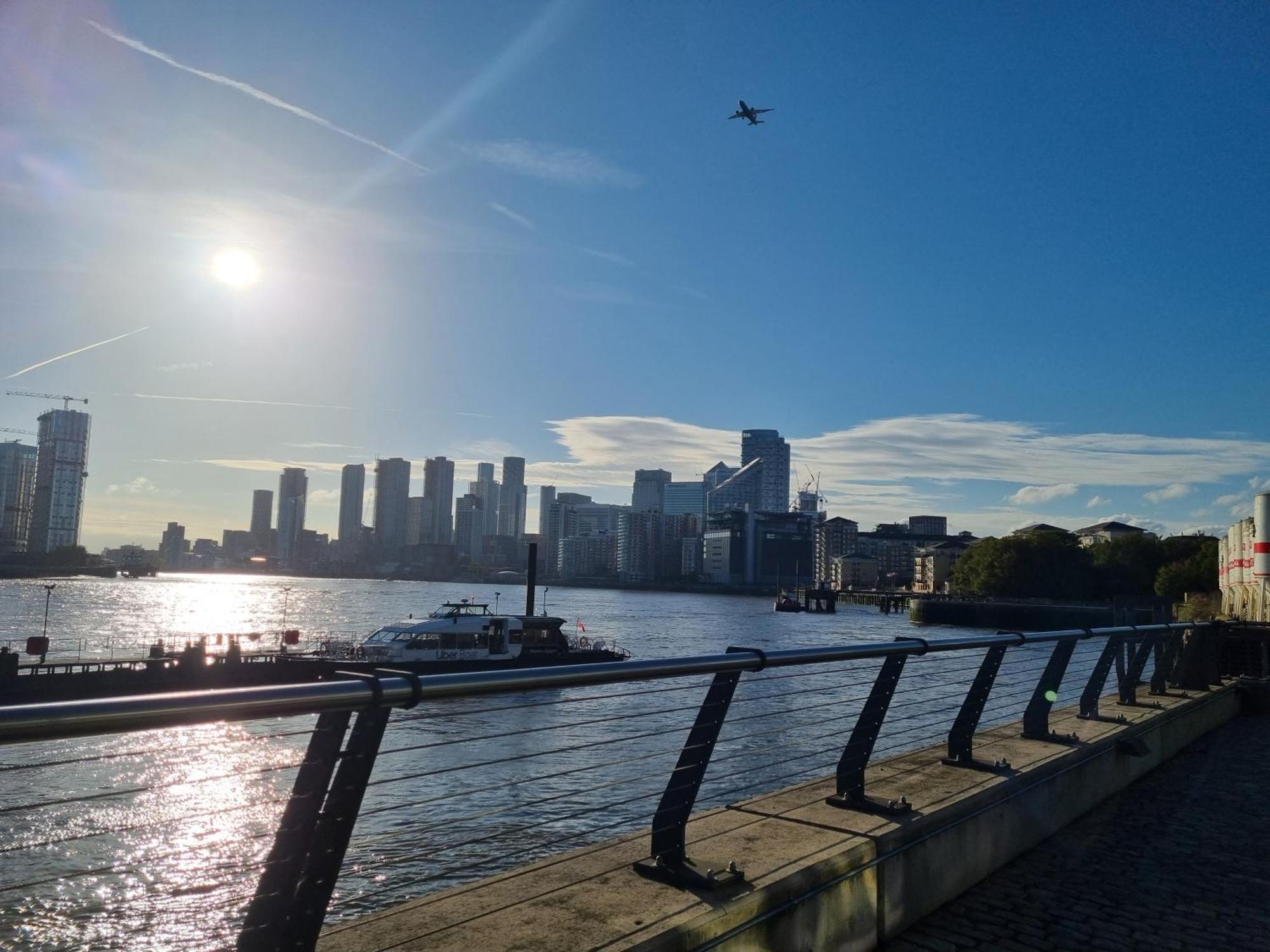Luxury Apartment-Business-Relocation-Canary Wharf Londra Exterior foto